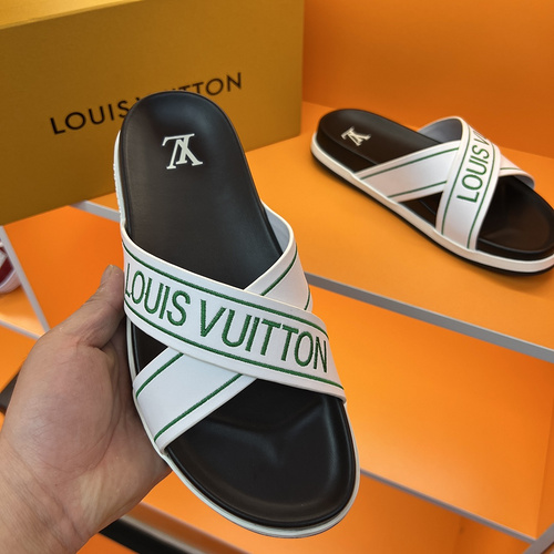 LV Men_s Spring and Summer slippers Synchronous 38-45-f2439323